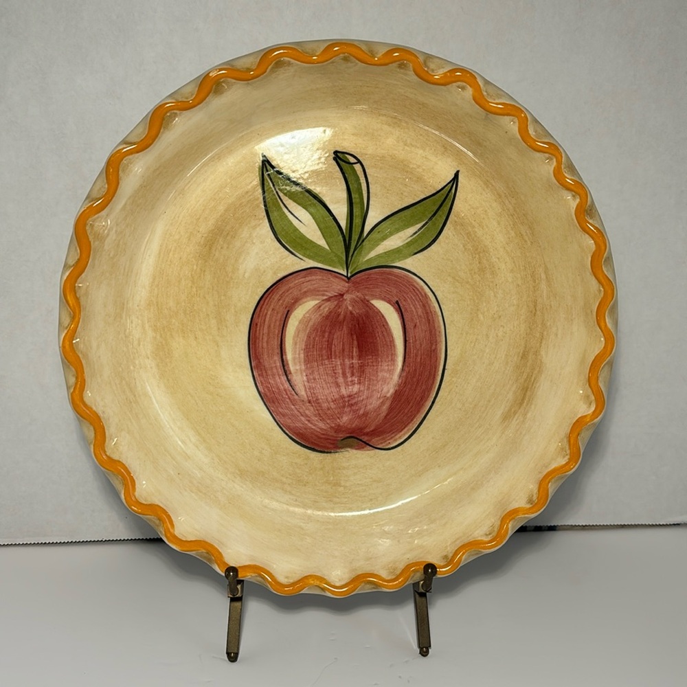 Los Angeles Potteries Ovenware Apple Pie Dish 9” Cream Tan Yellow Trim VTG 1971
